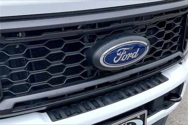 2024 Ford Super Duty F-250 SRW Vehicle Photo in KANSAS CITY, MO 64114-4502
