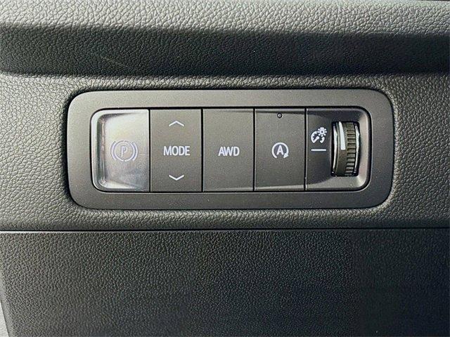 2025 Chevrolet Traverse Vehicle Photo in PUYALLUP, WA 98371-4149