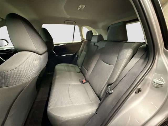 2020 Toyota RAV4 Vehicle Photo in EVERETT, WA 98203-5662