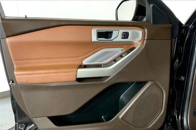 2023 Ford Explorer Vehicle Photo in Lees Summit, MO 64086