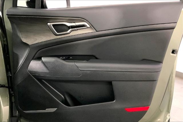 2025 Kia Sportage Vehicle Photo in Lees Summit, MO 64086