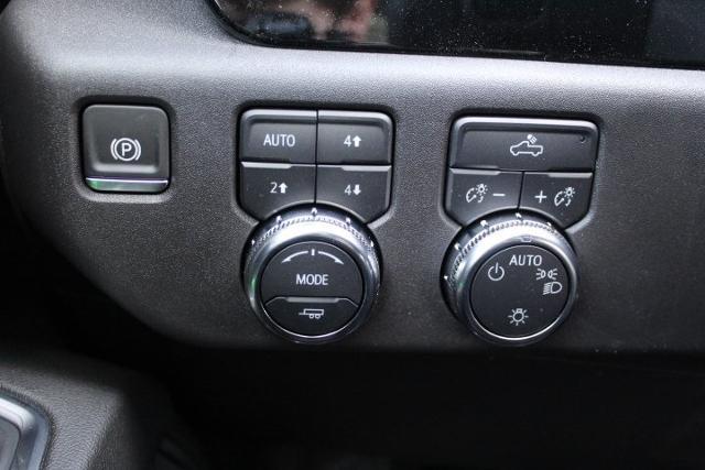 2024 GMC Sierra 1500 Vehicle Photo in Greenville, TX 75402