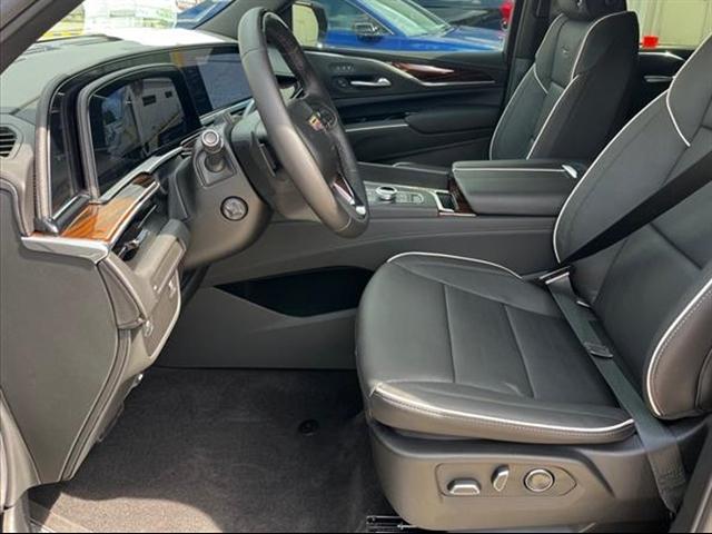 2024 Cadillac Escalade ESV Vehicle Photo in TAMPA, FL 33612-3404