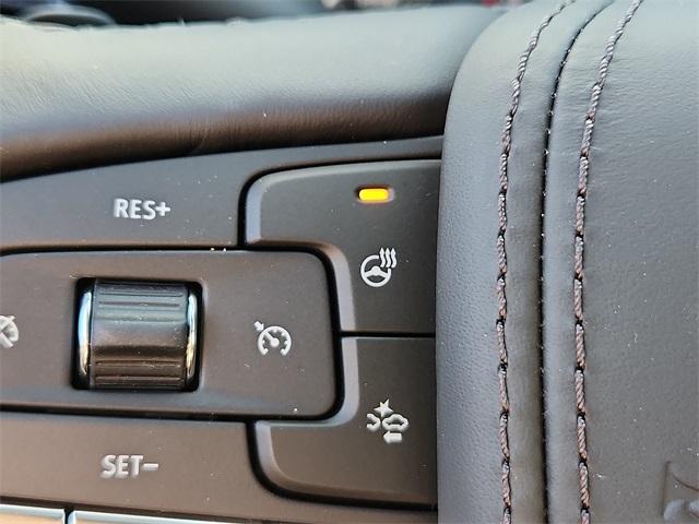 2025 Cadillac XT6 Vehicle Photo in ALLENTOWN, PA 18103-7399