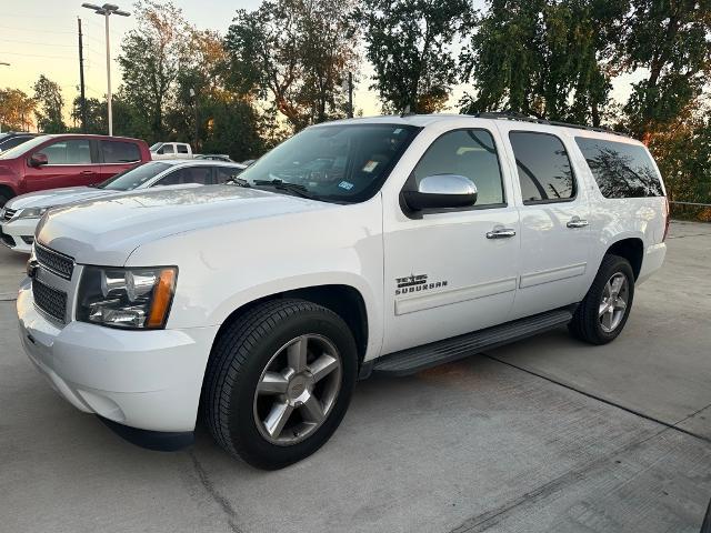 2014 Chevrolet Suburban Vehicle Photo in ROSENBERG, TX 77471-5675