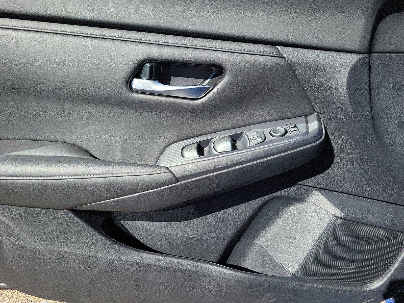 2025 Nissan Sentra Vehicle Photo in Albuquerque, NM 87110