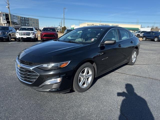 2020 Chevrolet Malibu Vehicle Photo in LEWES, DE 19958-4935