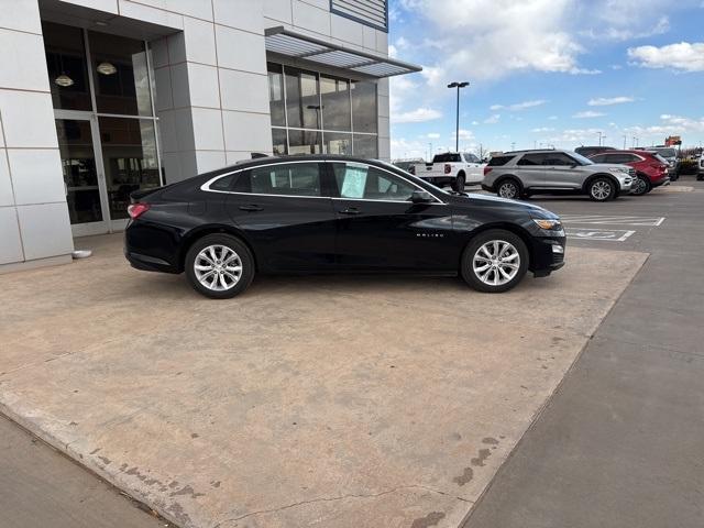 2022 Chevrolet Malibu Vehicle Photo in Winslow, AZ 86047-2439