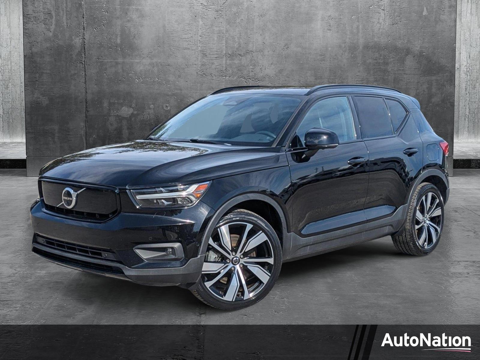 2022 Volvo XC40 Recharge Pure Electric Vehicle Photo in Jacksonville, FL 32244