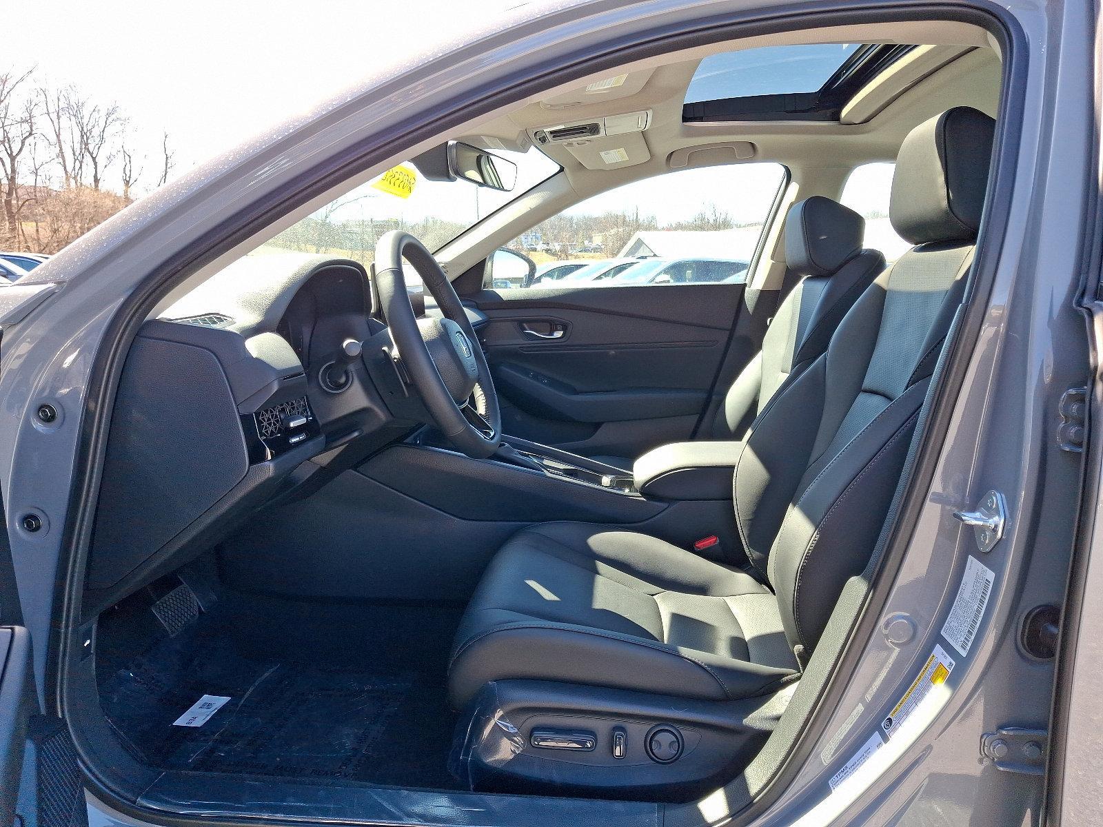 2025 Honda Accord Hybrid Vehicle Photo in Harrisburg, PA 17111