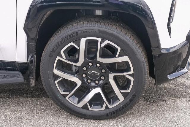 2024 Chevrolet Silverado EV Vehicle Photo in VENTURA, CA 93003-8585