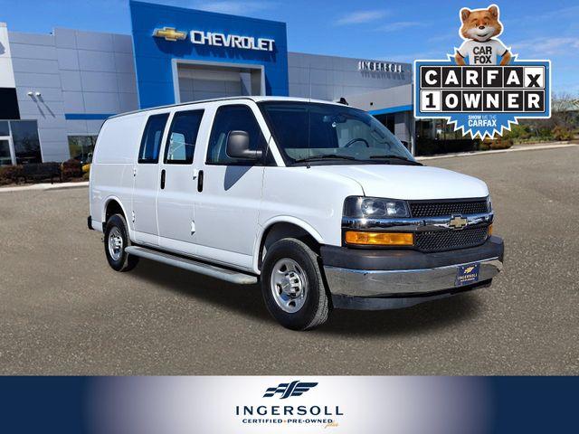 2022 Chevrolet Express Cargo 2500 Vehicle Photo in DANBURY, CT 06810-5034