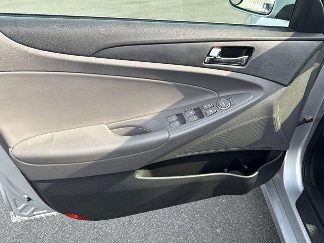 2013 Hyundai SONATA Vehicle Photo in Charlotte, NC 28212