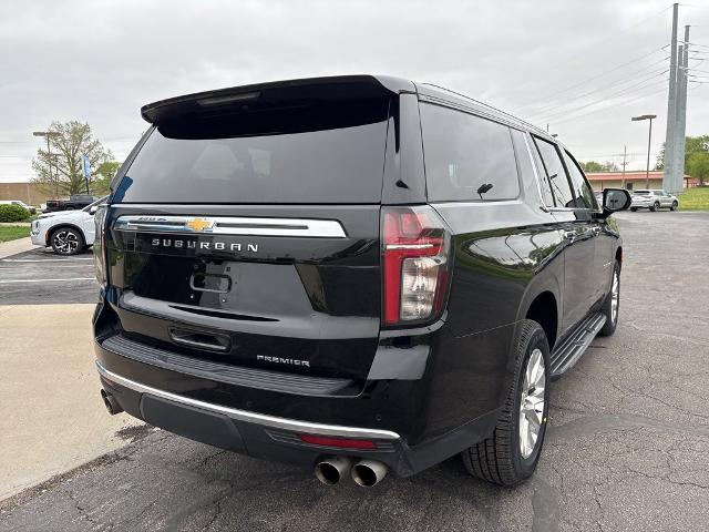 2023 Chevrolet Suburban Vehicle Photo in MANHATTAN, KS 66502-5036