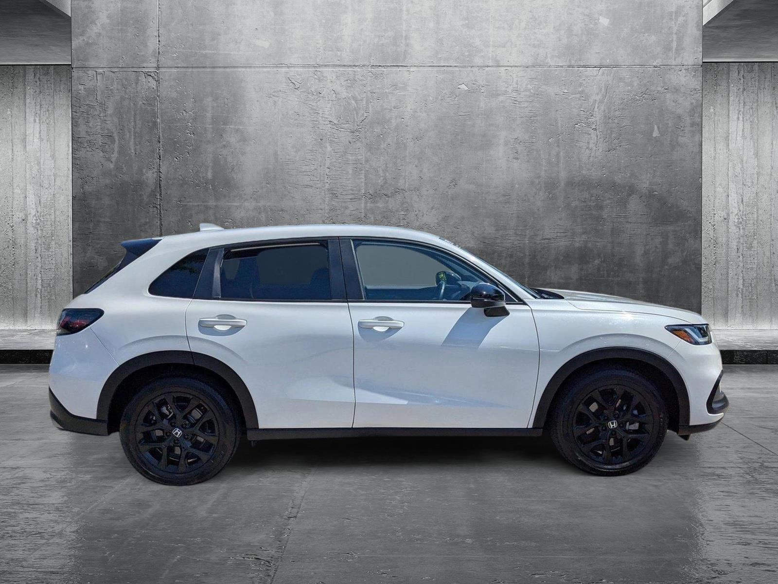 2024 Honda HR-V Vehicle Photo in Miami, FL 33015