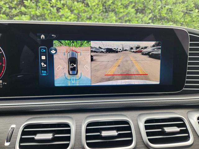 2025 Mercedes-Benz GLE Vehicle Photo in HOUSTON, TX 77079