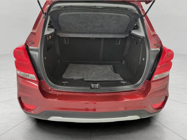 2022 Chevrolet Trax Vehicle Photo in NEENAH, WI 54956-2243