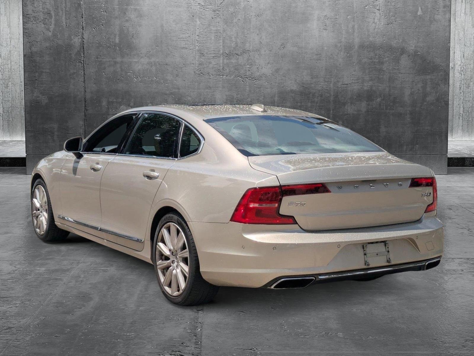 2018 Volvo S90 Vehicle Photo in Coconut Creek, FL 33073