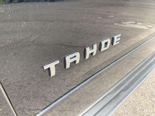 2018 Chevrolet Tahoe Vehicle Photo in MOON TOWNSHIP, PA 15108-2571