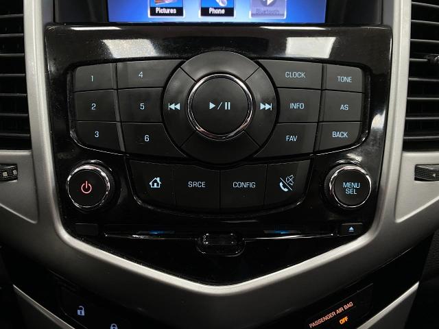 2014 Chevrolet Cruze Vehicle Photo in Appleton, WI 54913