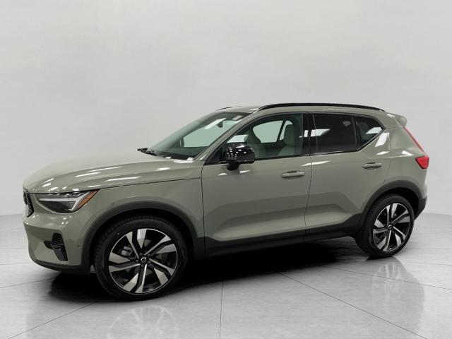 2025 Volvo XC40 Vehicle Photo in Appleton, WI 54913