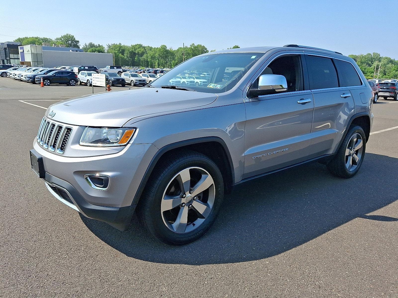 2015 Jeep Grand Cherokee Vehicle Photo in Trevose, PA 19053