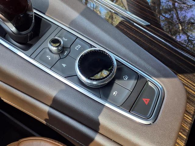 2022 Cadillac Escalade Vehicle Photo in San Antonio, TX 78230-1001