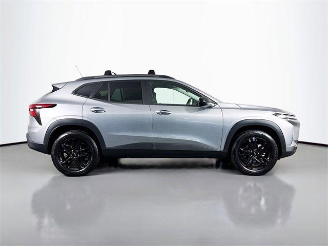 2025 Chevrolet Trax Vehicle Photo in PUYALLUP, WA 98371-4149