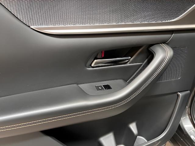 2025 Mazda CX-90 Vehicle Photo in Green Bay, WI 54304