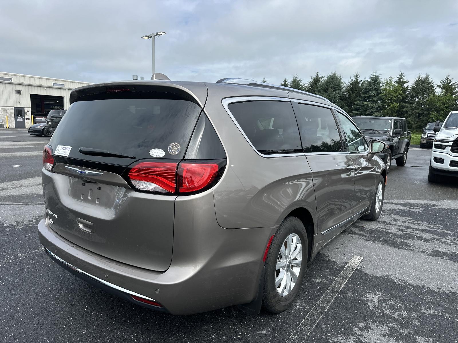2018 Chrysler Pacifica Vehicle Photo in Mechanicsburg, PA 17050-1707