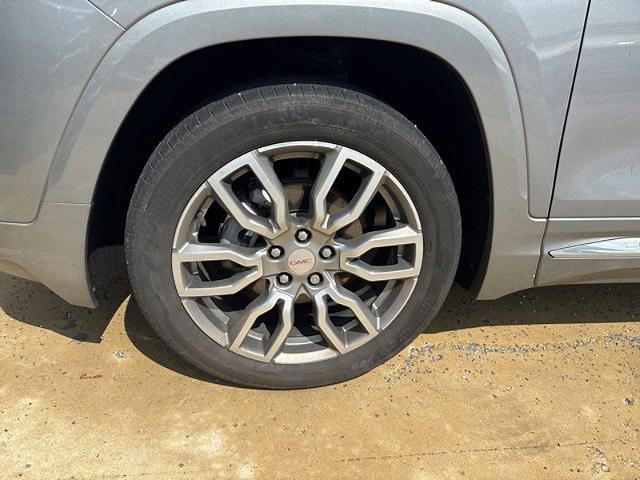 2023 GMC Terrain Vehicle Photo in TREVOSE, PA 19053-4984
