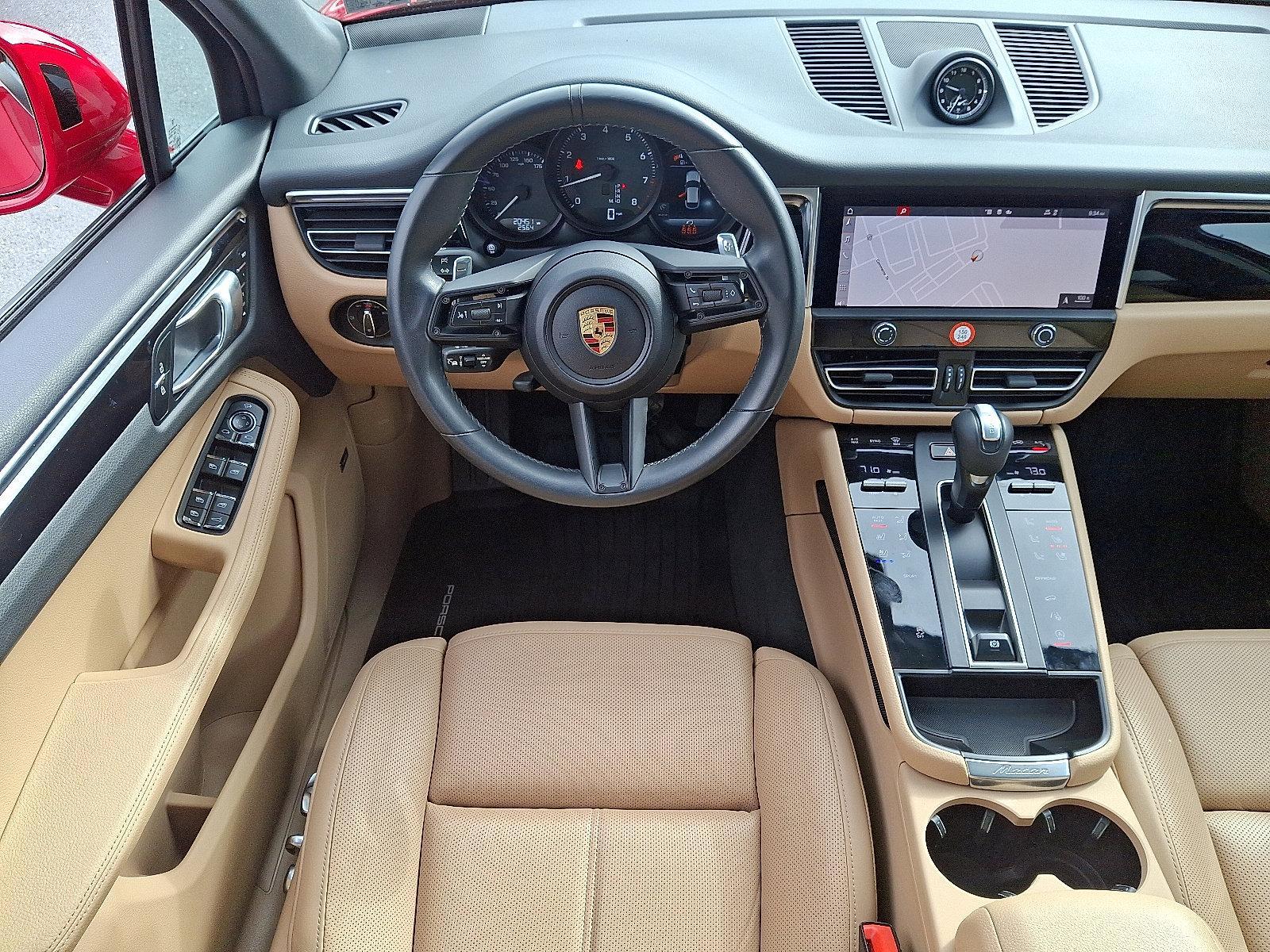2024 Porsche Macan Vehicle Photo in Mechanicsburg, PA 17050-2306