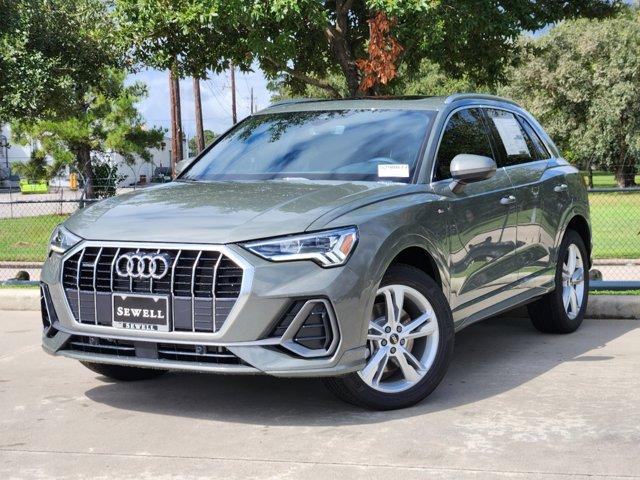 2024 Audi Q3 Vehicle Photo in HOUSTON, TX 77090