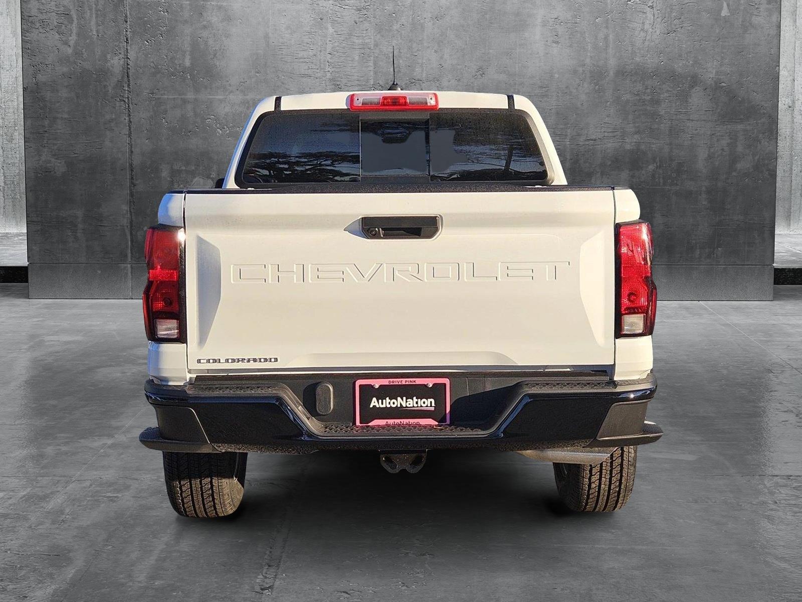 2024 Chevrolet Colorado Vehicle Photo in GREENACRES, FL 33463-3207