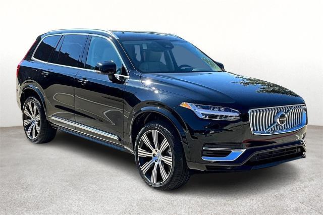 2025 Volvo XC90 Plug-In Hybrid Vehicle Photo in Houston, TX 77007