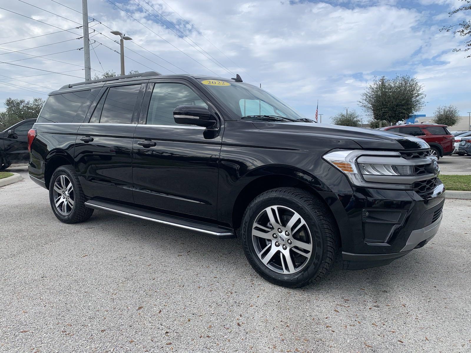 Used 2022 Ford Expedition XLT with VIN 1FMJK1JT8NEA15641 for sale in Winter Haven, FL