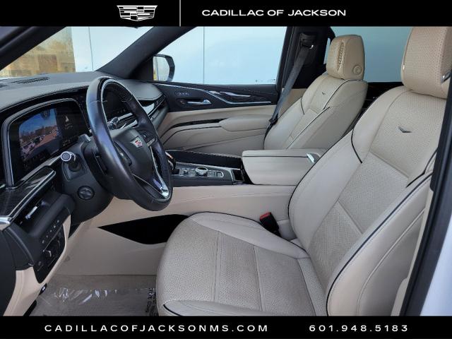 2023 Cadillac Escalade Vehicle Photo in RIDGELAND, MS 39157-4406