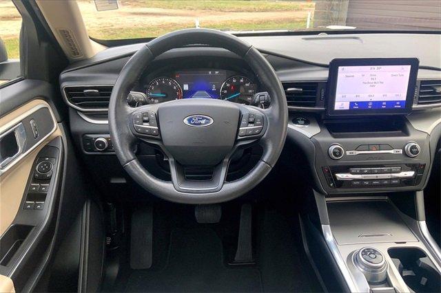 2020 Ford EXPLORER Vehicle Photo in KANSAS CITY, MO 64114-4502