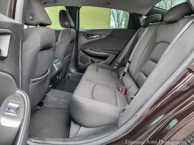 2020 Chevrolet Malibu Vehicle Photo in OAK LAWN, IL 60453-2517