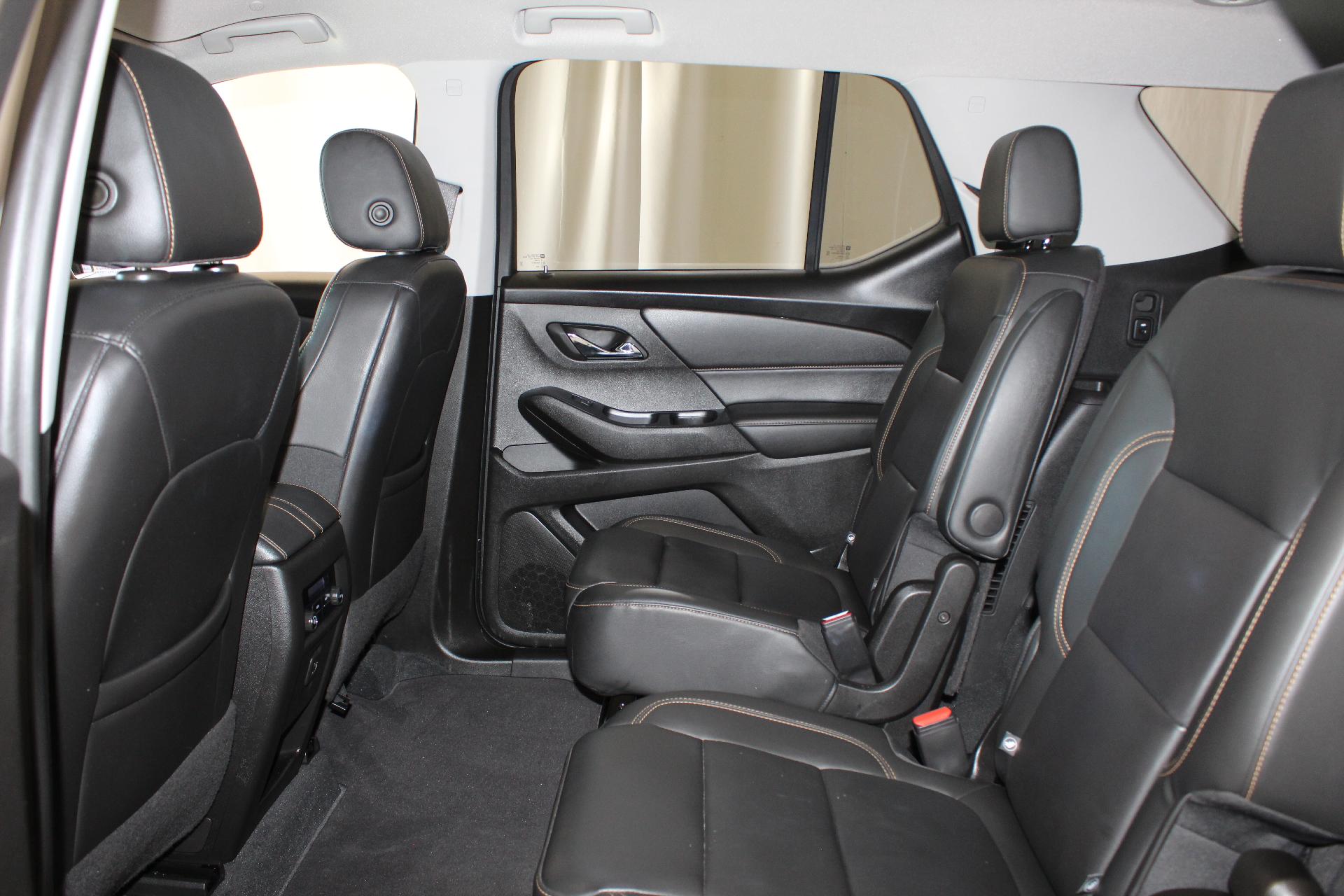 2021 Chevrolet Traverse Vehicle Photo in NORTHAMPTON, MA 01060-1120