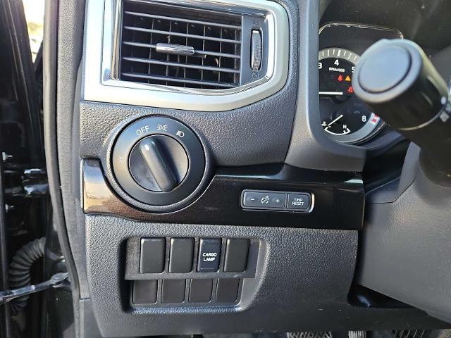 2017 Nissan Titan Vehicle Photo in SAN ANGELO, TX 76903-5798