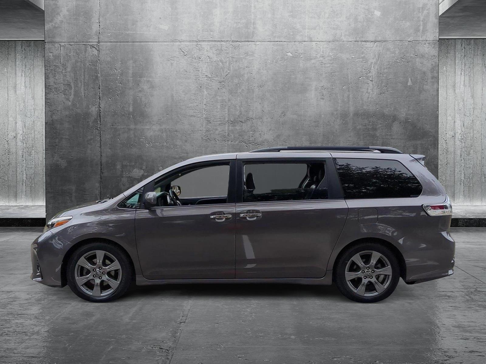 2019 Toyota Sienna Vehicle Photo in West Palm Beach, FL 33417