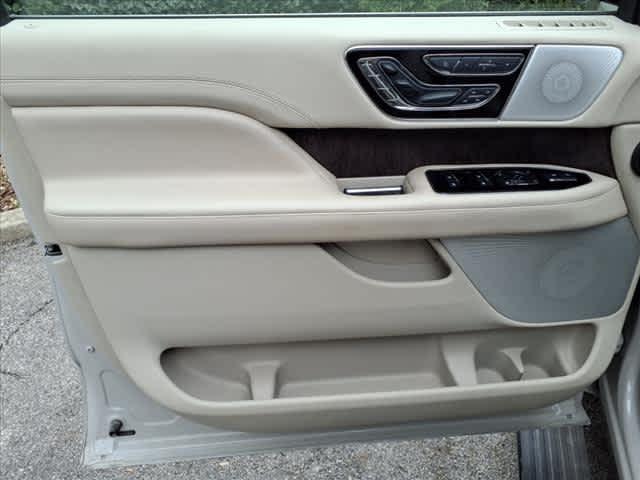 2020 Lincoln Navigator Vehicle Photo in San Antonio, TX 78230-1001