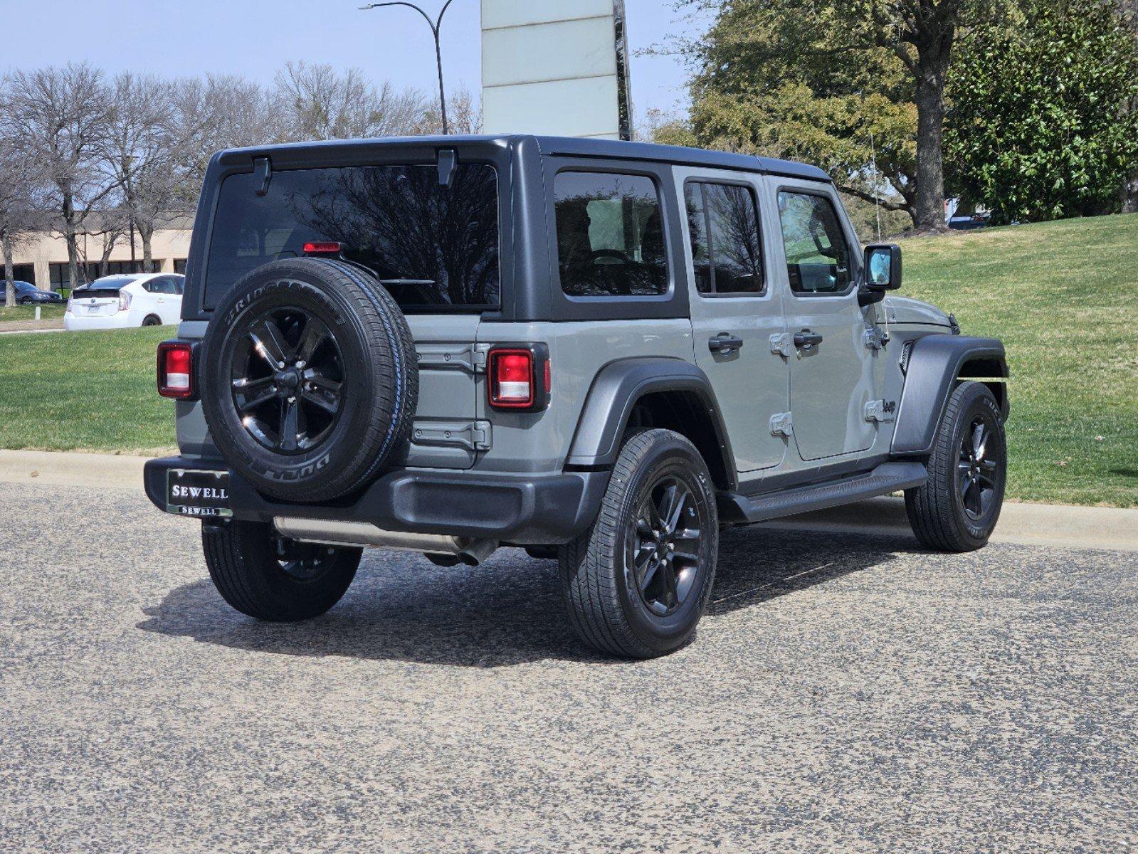 2022 Jeep Wrangler Vehicle Photo in FORT WORTH, TX 76132