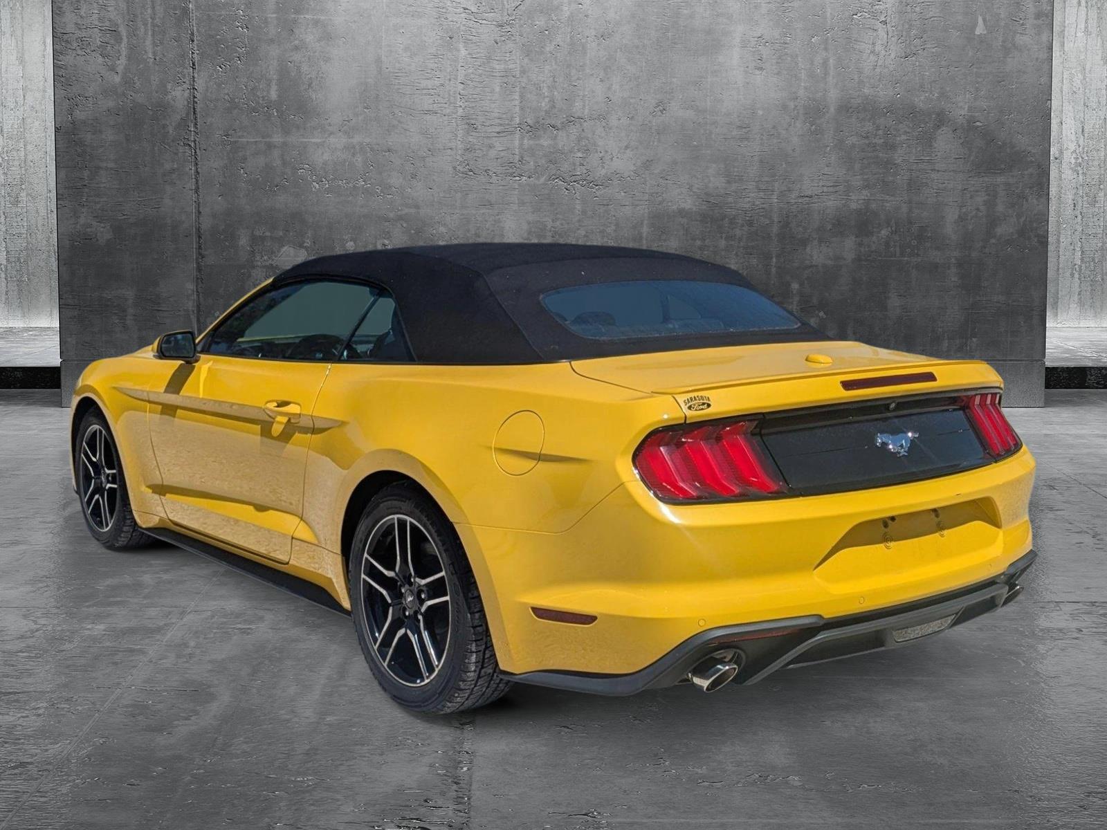 2018 Ford Mustang Vehicle Photo in Bradenton, FL 34207