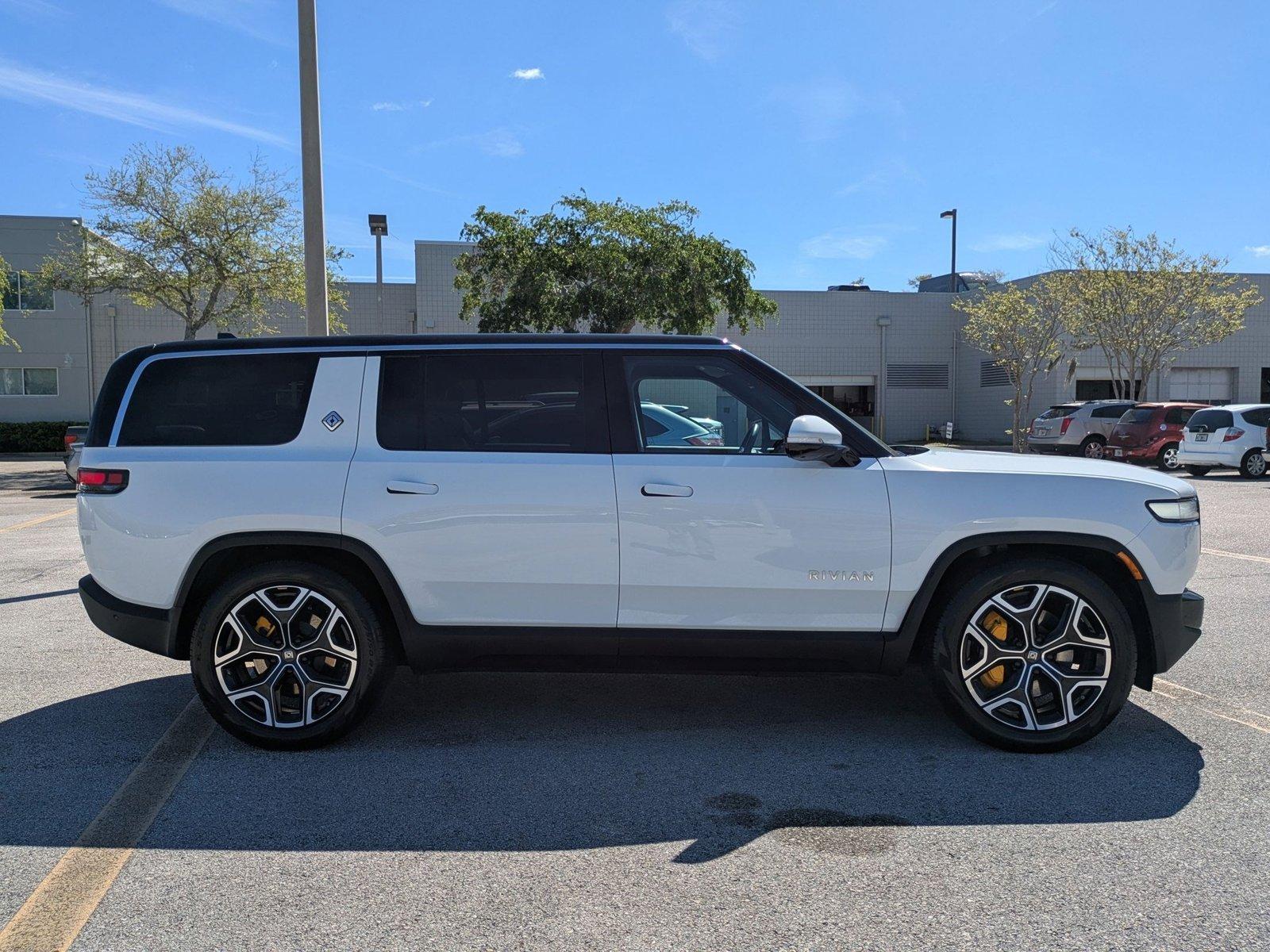 2023 Rivian R1S Vehicle Photo in Clearwater, FL 33765