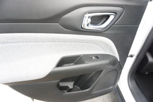 2022 Jeep Compass Vehicle Photo in FAIRMONT, WV 26554-2318