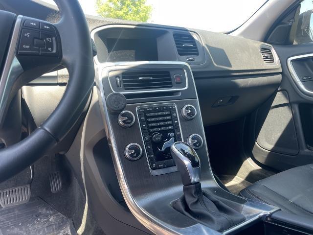 2016 Volvo V60 Cross Country Vehicle Photo in Grapevine, TX 76051