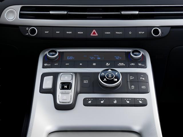 2025 Hyundai PALISADE Vehicle Photo in Green Bay, WI 54304