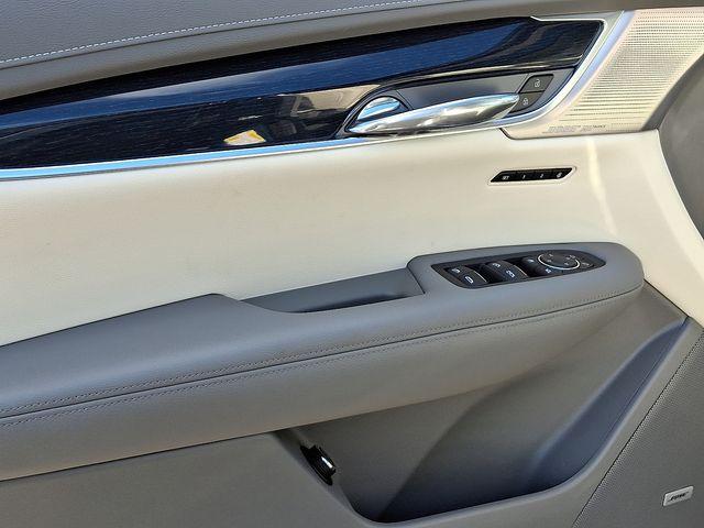 2024 Cadillac XT6 Vehicle Photo in DANBURY, CT 06810-5034
